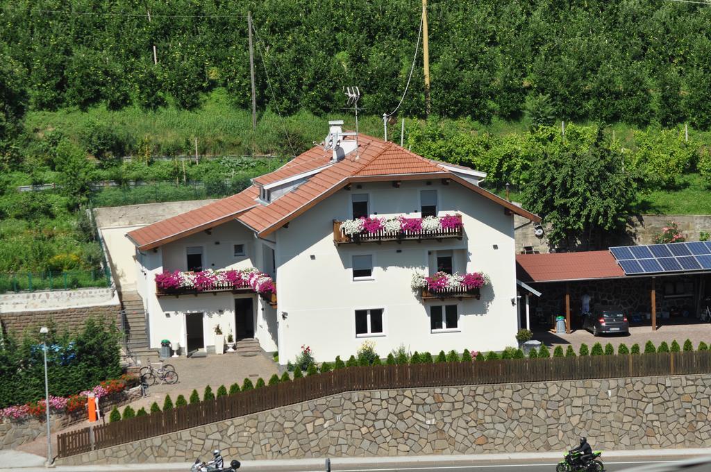 Garni San Paolo Hotel Appiano Sulla Strada Del Vino Bagian luar foto