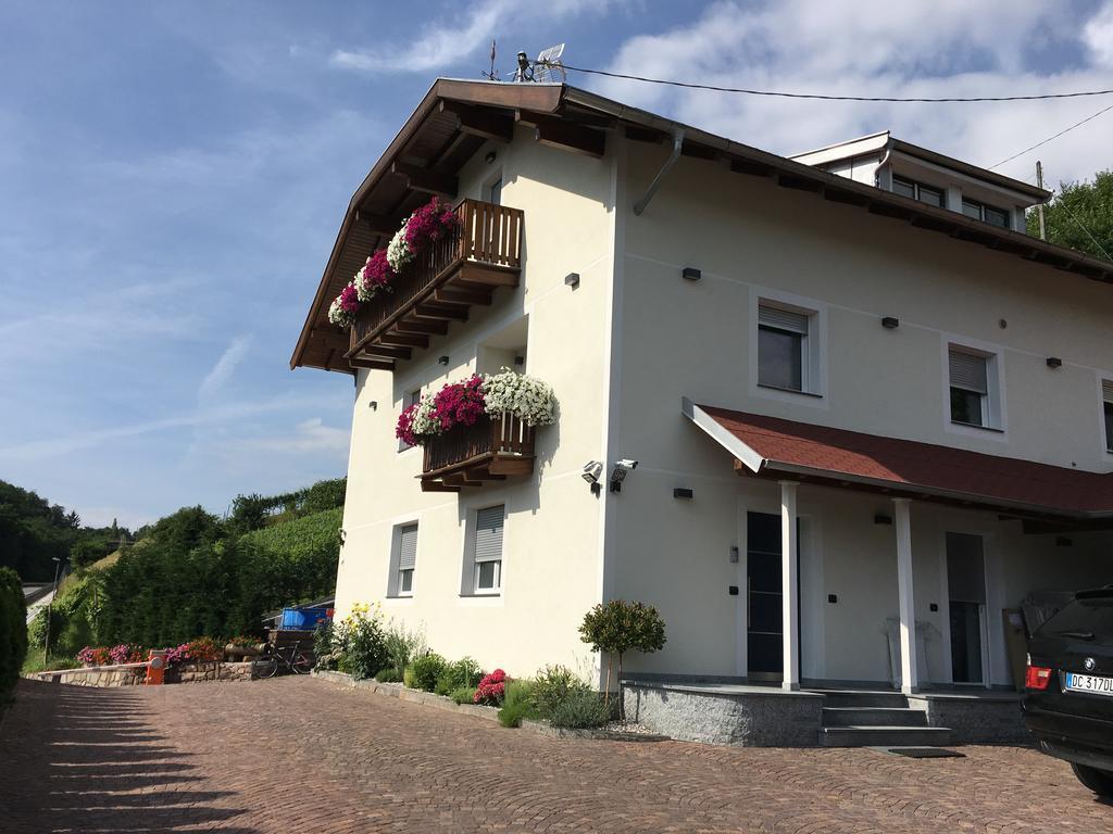 Garni San Paolo Hotel Appiano Sulla Strada Del Vino Bagian luar foto