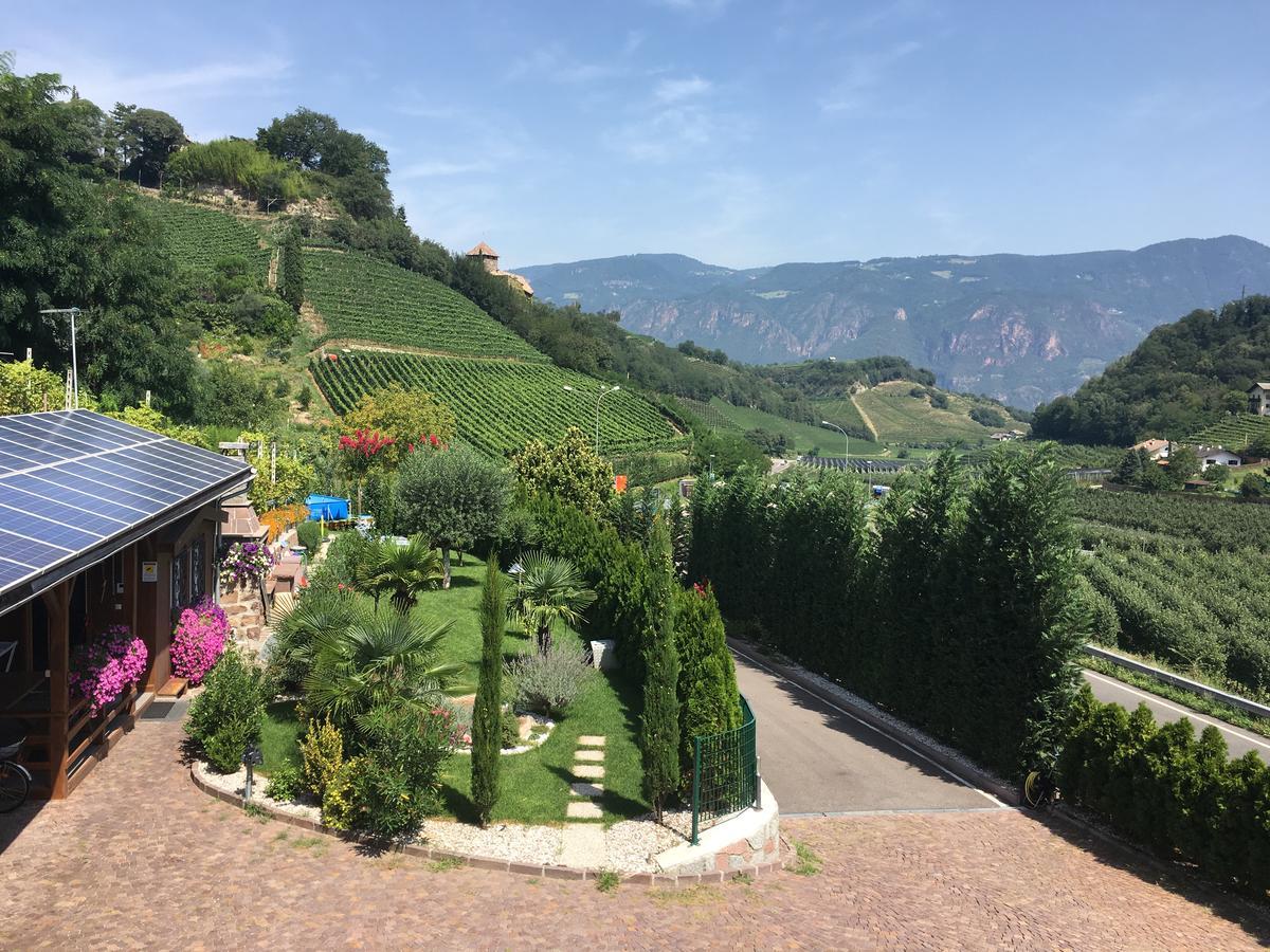 Garni San Paolo Hotel Appiano Sulla Strada Del Vino Bagian luar foto